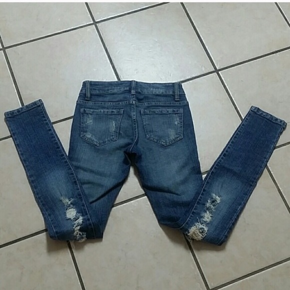 🗣DONATED - Picture 3 of 4